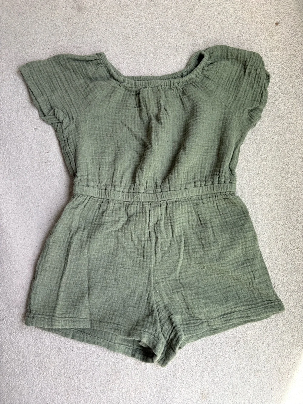 Old Navy Cotton Romper Onesie 4T Army Green Casual Classic Cute Toddler Outdoors
